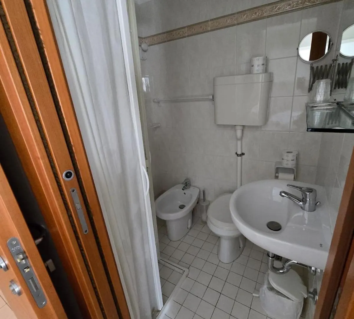 Hotel Gioiella Rímini 2*,